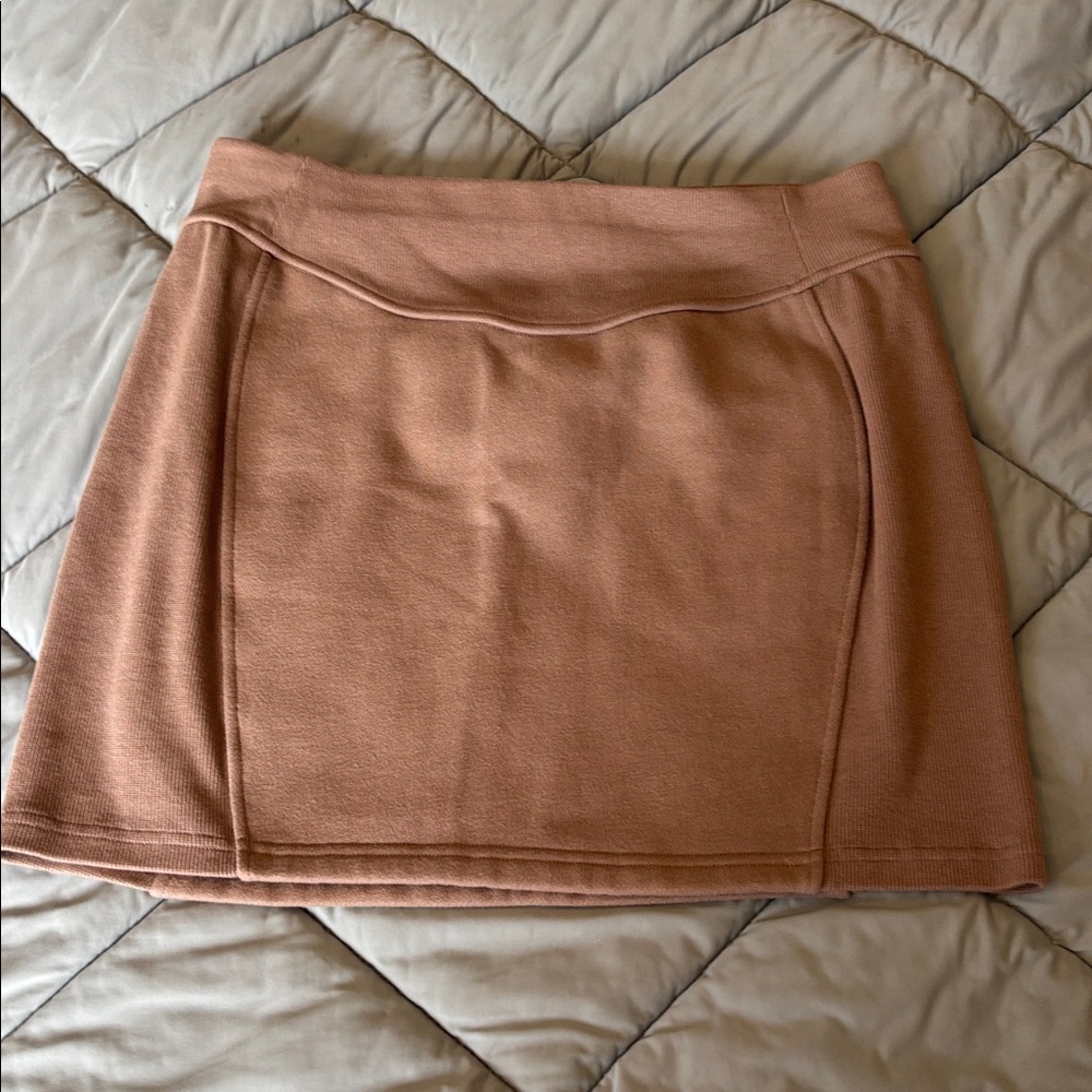 lululemon high rise scuba mini skirt